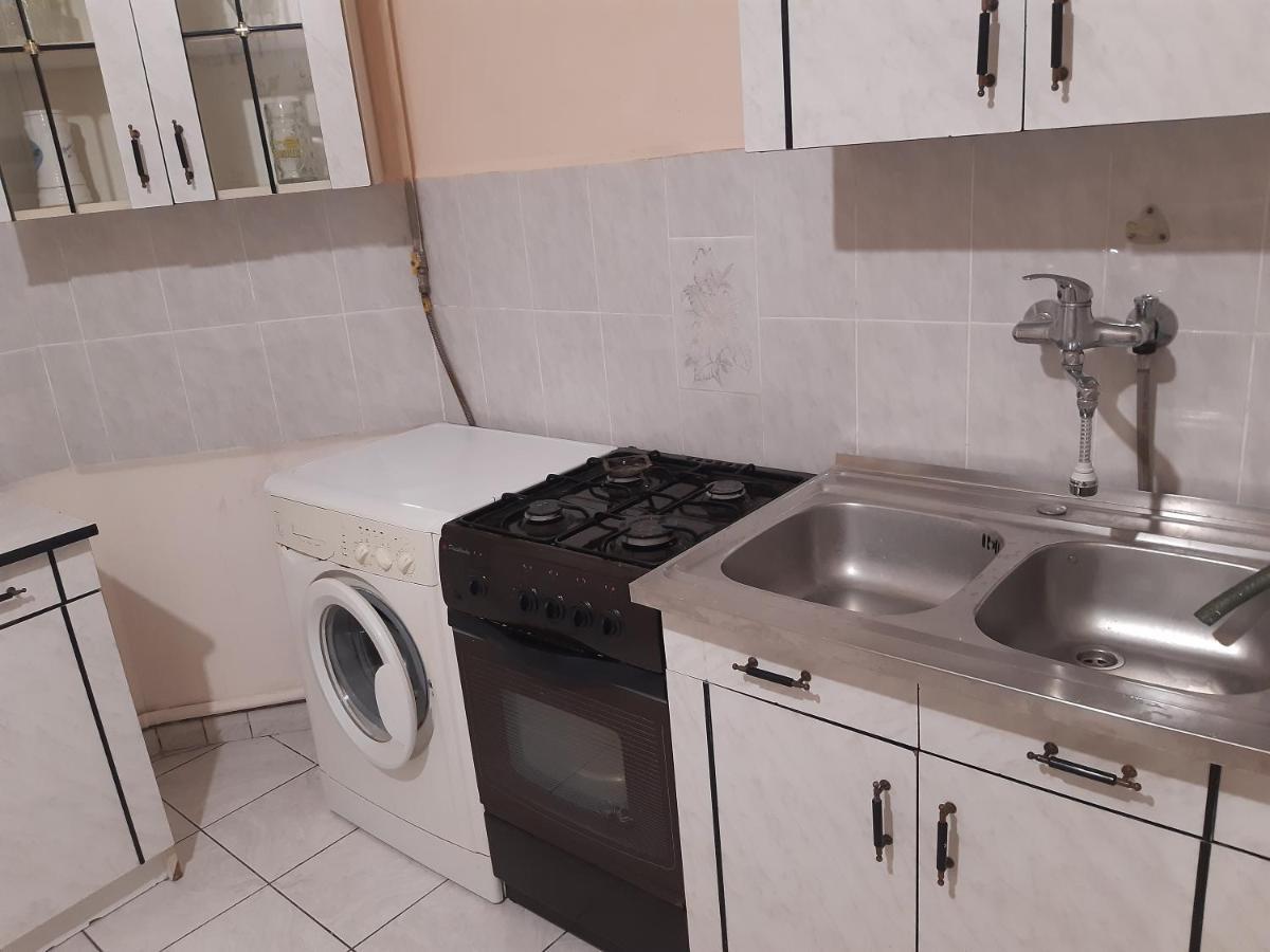 Kvartira Na B Khmelnytskoho Lviv Eksteriør billede